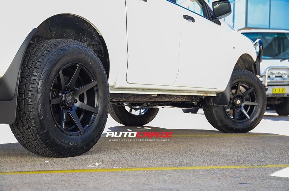 MAZDA BT 50 AVALANCHE MATTE BLACK FRONT MILLED
